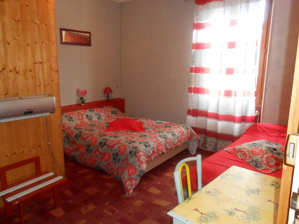 Les 3 Marmottes Hotel ลูส์ลาครัวซ์โอ ภายนอก รูปภาพ